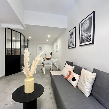 Apartment Danbury